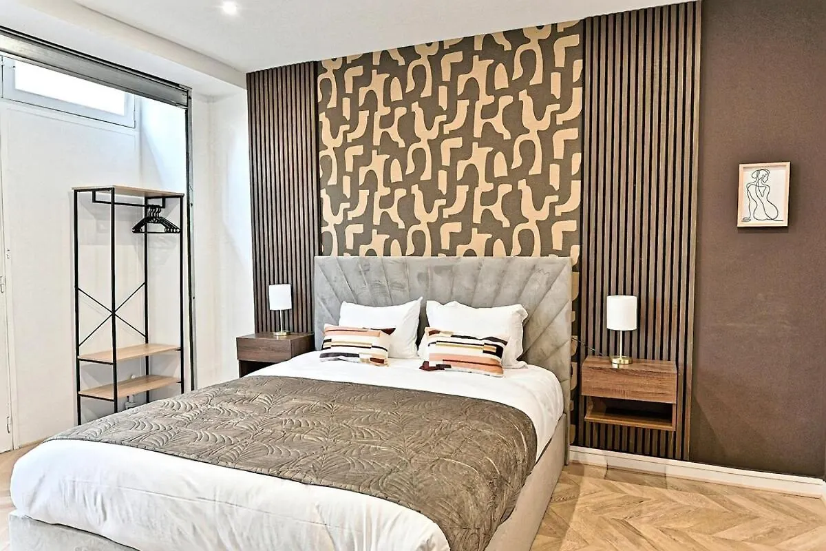 Studio Elegant Paris - Pere Lachaise 0*,  France