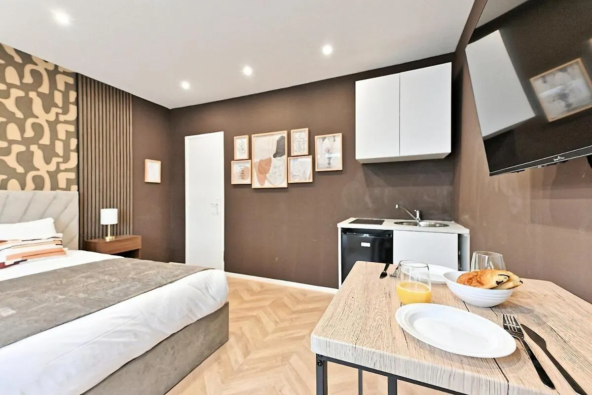Studio Elegant Paris - Pere Lachaise 0*,  Francie